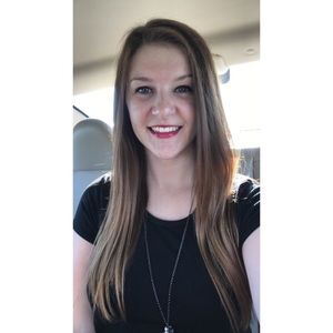 Meet your Posher, Erin